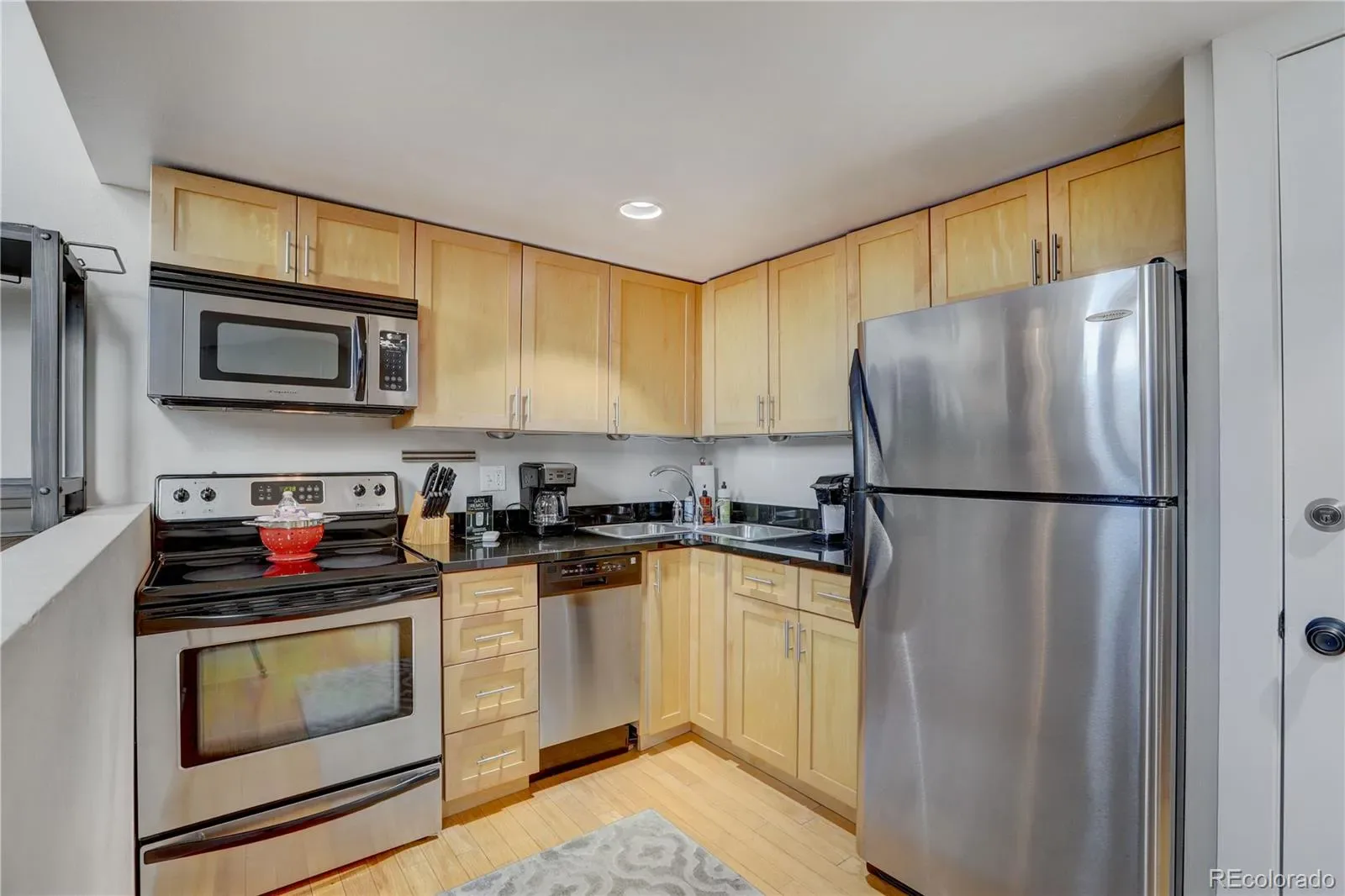 2193 Arapahoe Street #11 Denver CO 80205 | MLS #REC6015154 03142026233636 1600 10