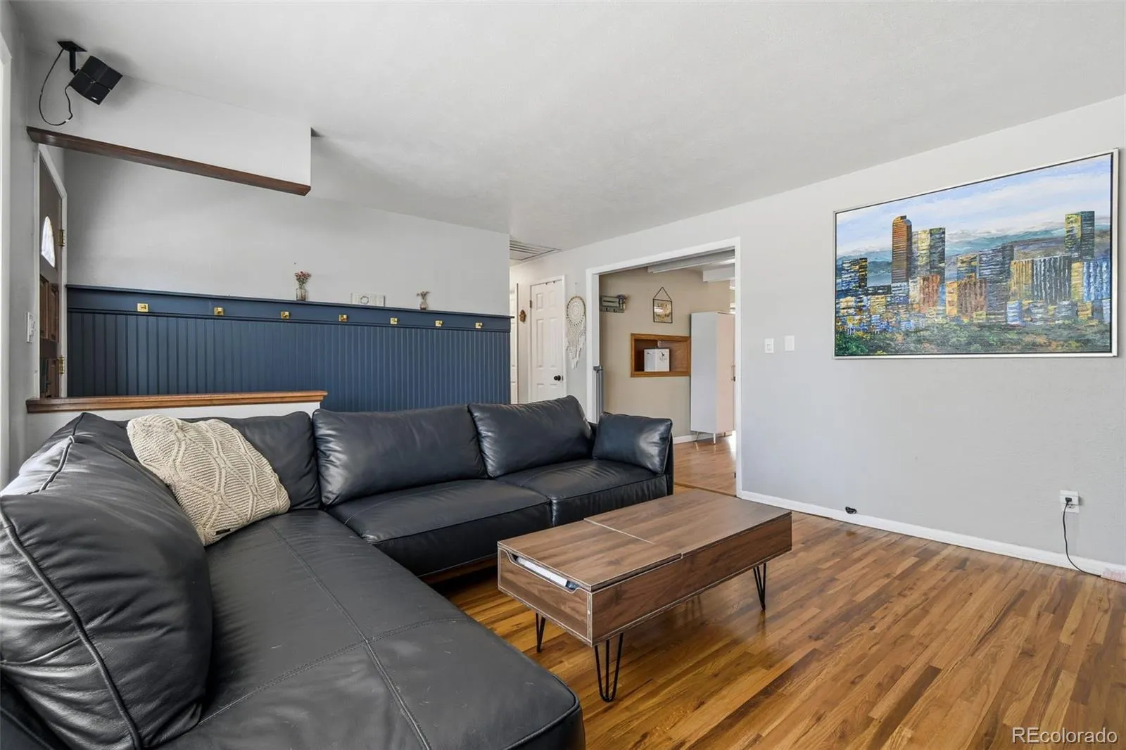 424 S Uvalda Circle Aurora CO 80012 MLS #REC6015901 04202026140657 1600 5