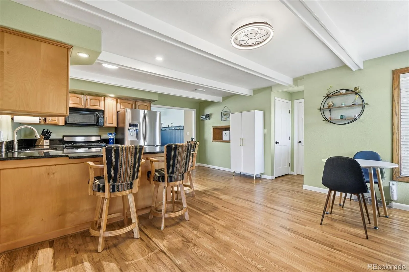 424 S Uvalda Circle Aurora CO 80012 MLS #REC6015901 04202026140657 1600 9