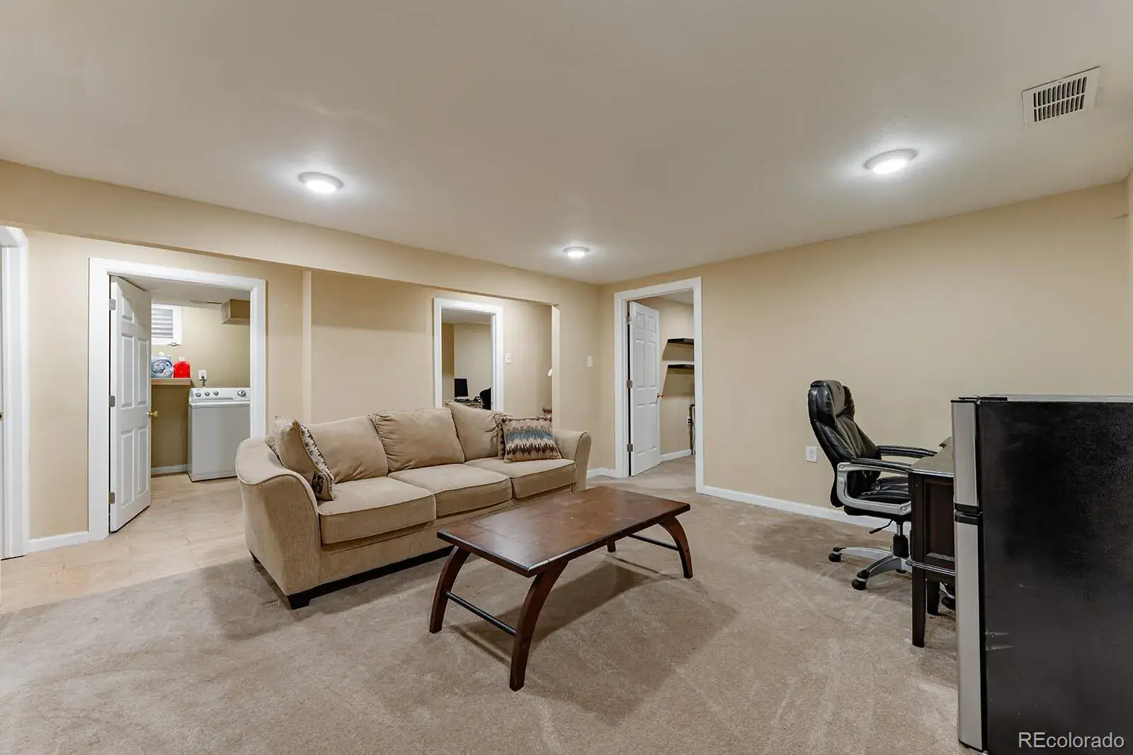 02062026002316 1600 30