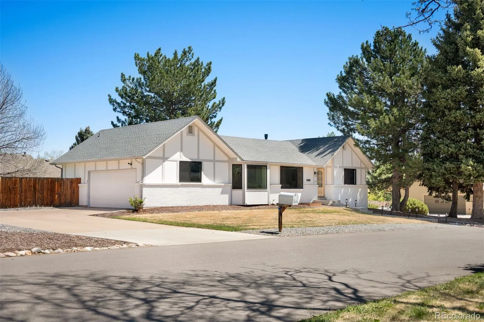 4575 W Ponds Drive Littleton CO 80123 MLS #REC6016083 04292026165339 1600 35