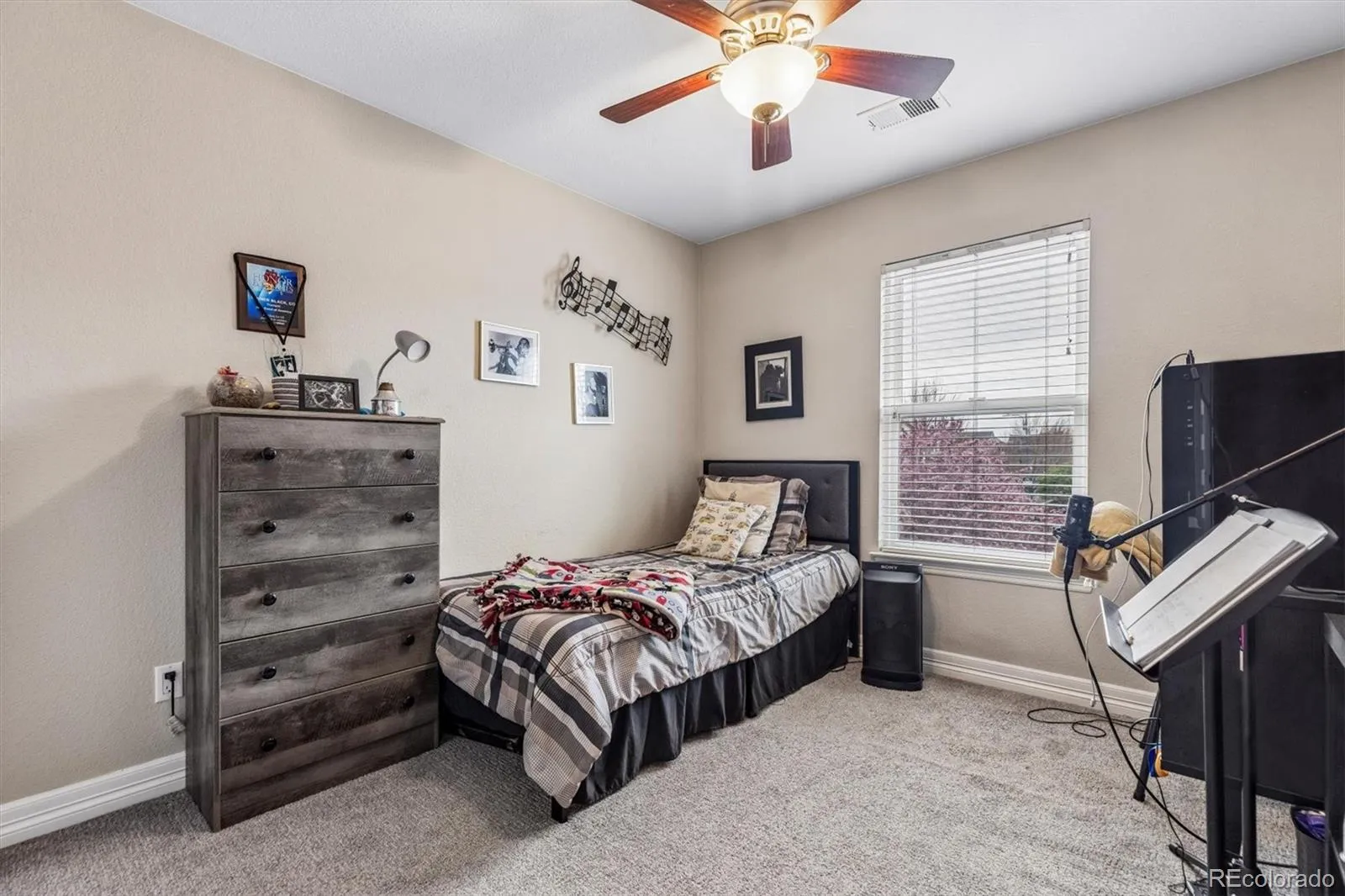 04012026194125 1600 16