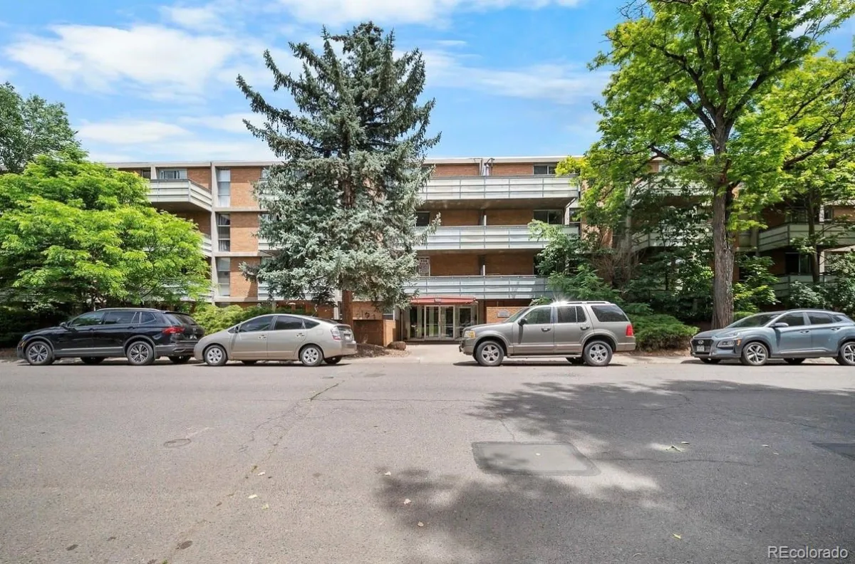 2500 S York Street #312 Denver CO 80210 | MLS #REC6018734 08262026233633 1200 13
