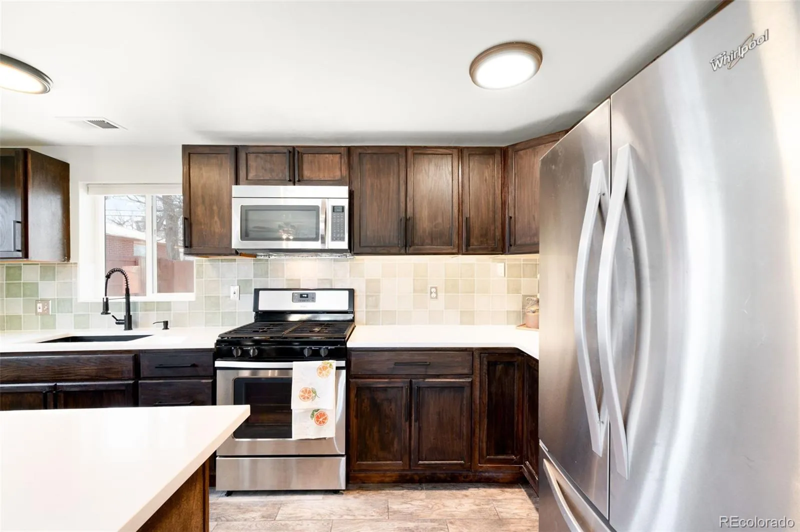 04092026030805 1600 10