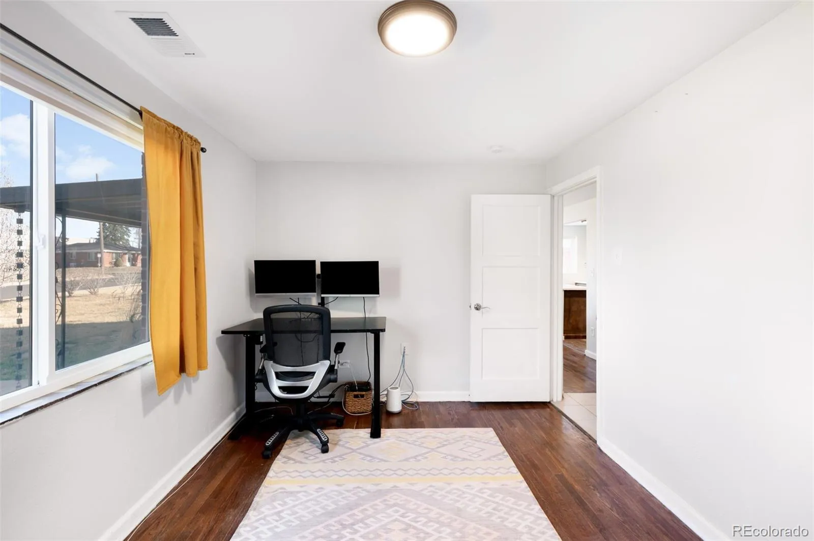 04092026030805 1600 18