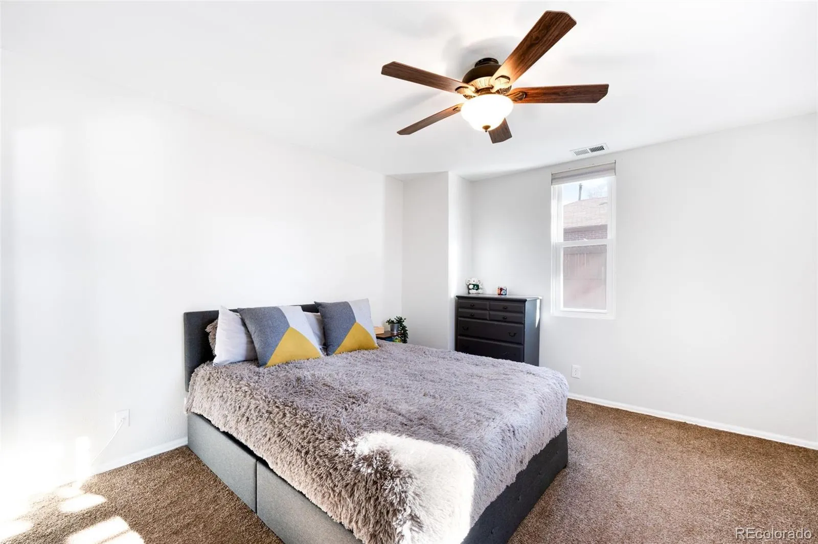 04092026030805 1600 6