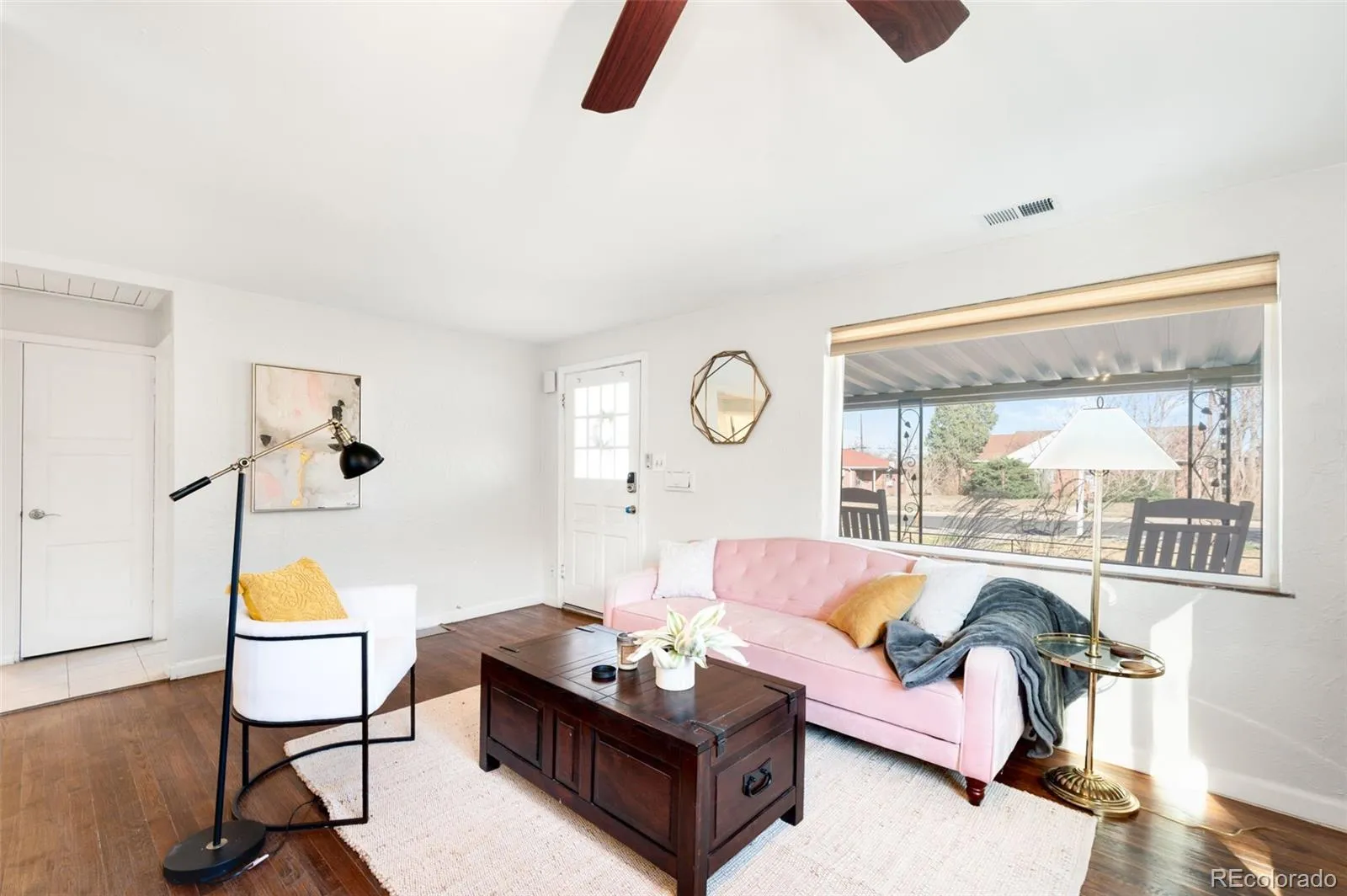 04092026030805 1600 8