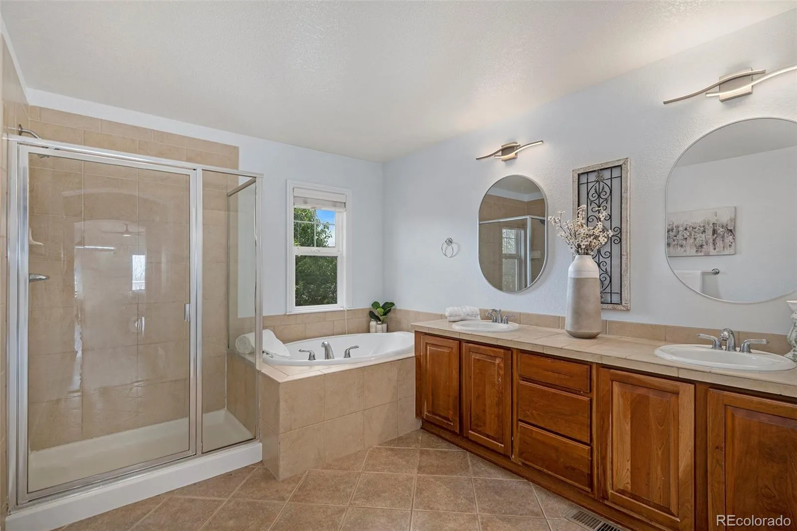 2749 Pemberly Avenue Highlands Ranch CO 80126 MLS #REC6023050 05122026190637 1600 25