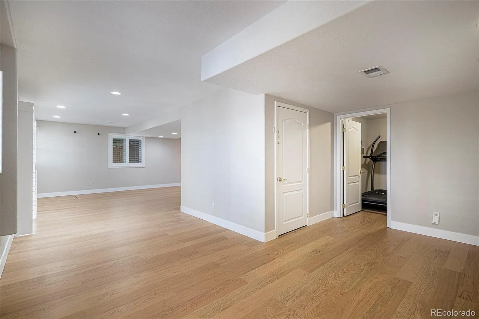 2749 Pemberly Avenue Highlands Ranch CO 80126 MLS #REC6023050 05122026190637 1600 34