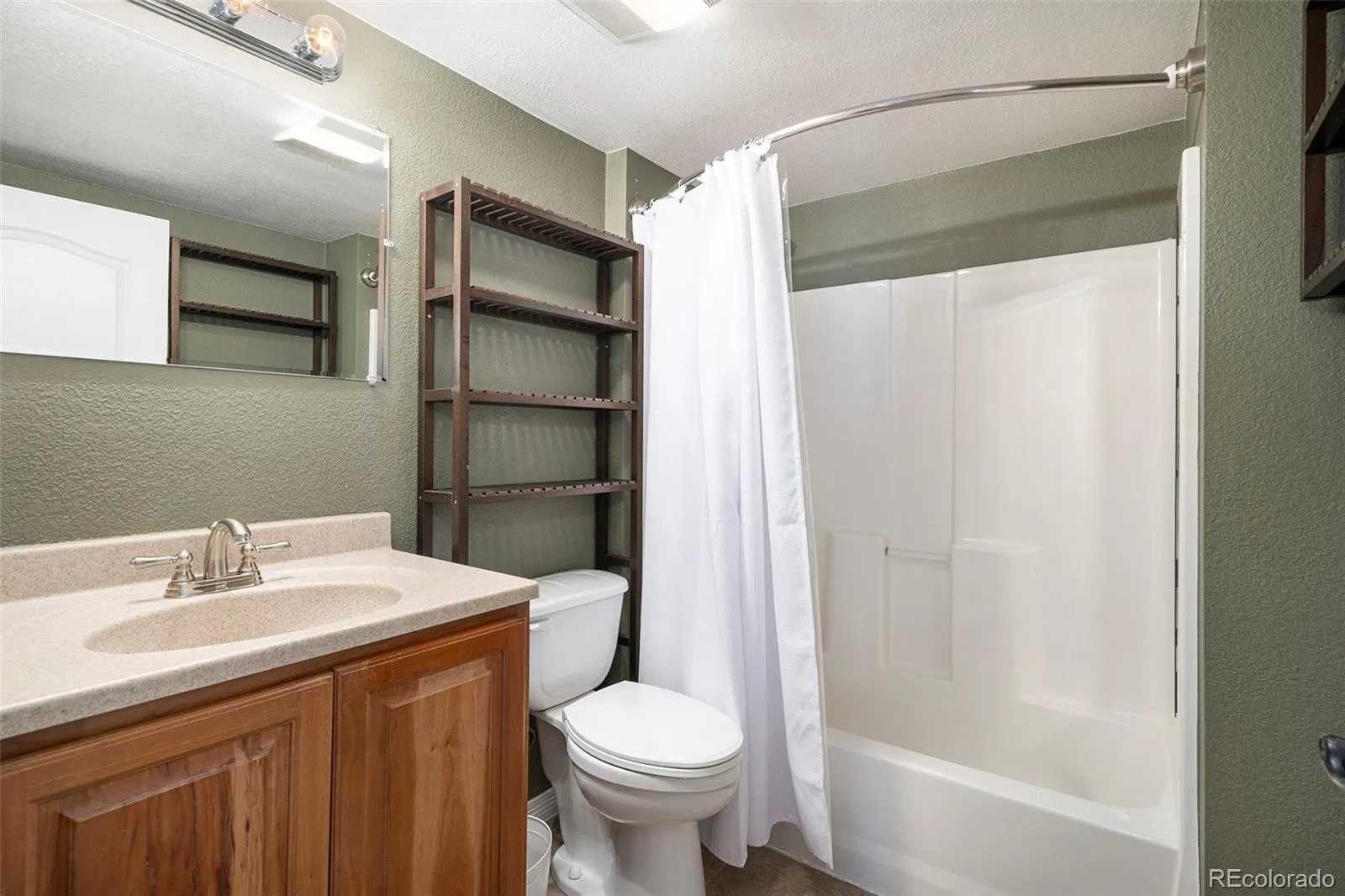 2749 Pemberly Avenue Highlands Ranch CO 80126 MLS #REC6023050 05122026190637 1600 39