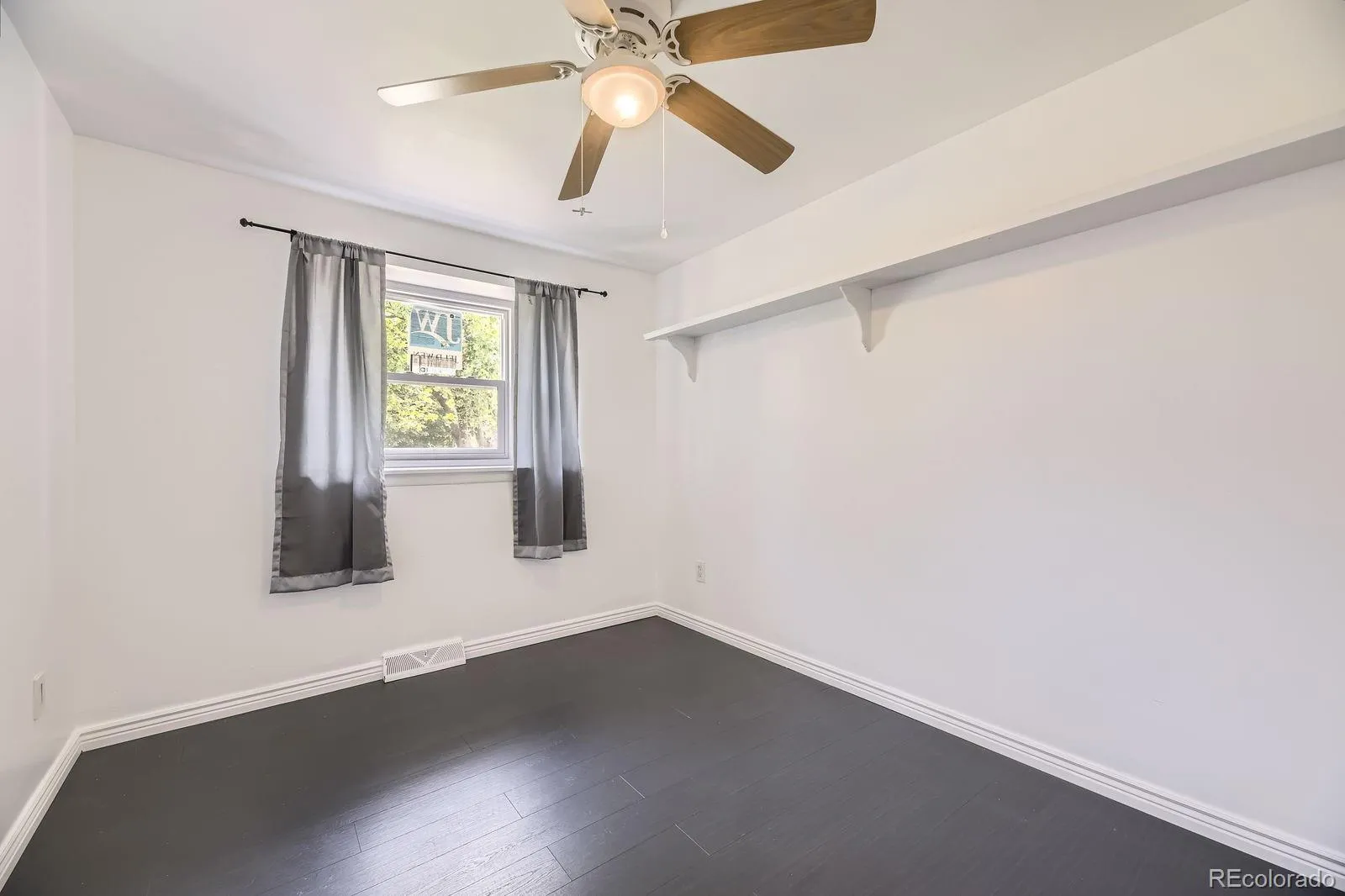 10633 E 6th Place Aurora CO 80010 MLS #REC6023443 05072026021021 1600 12