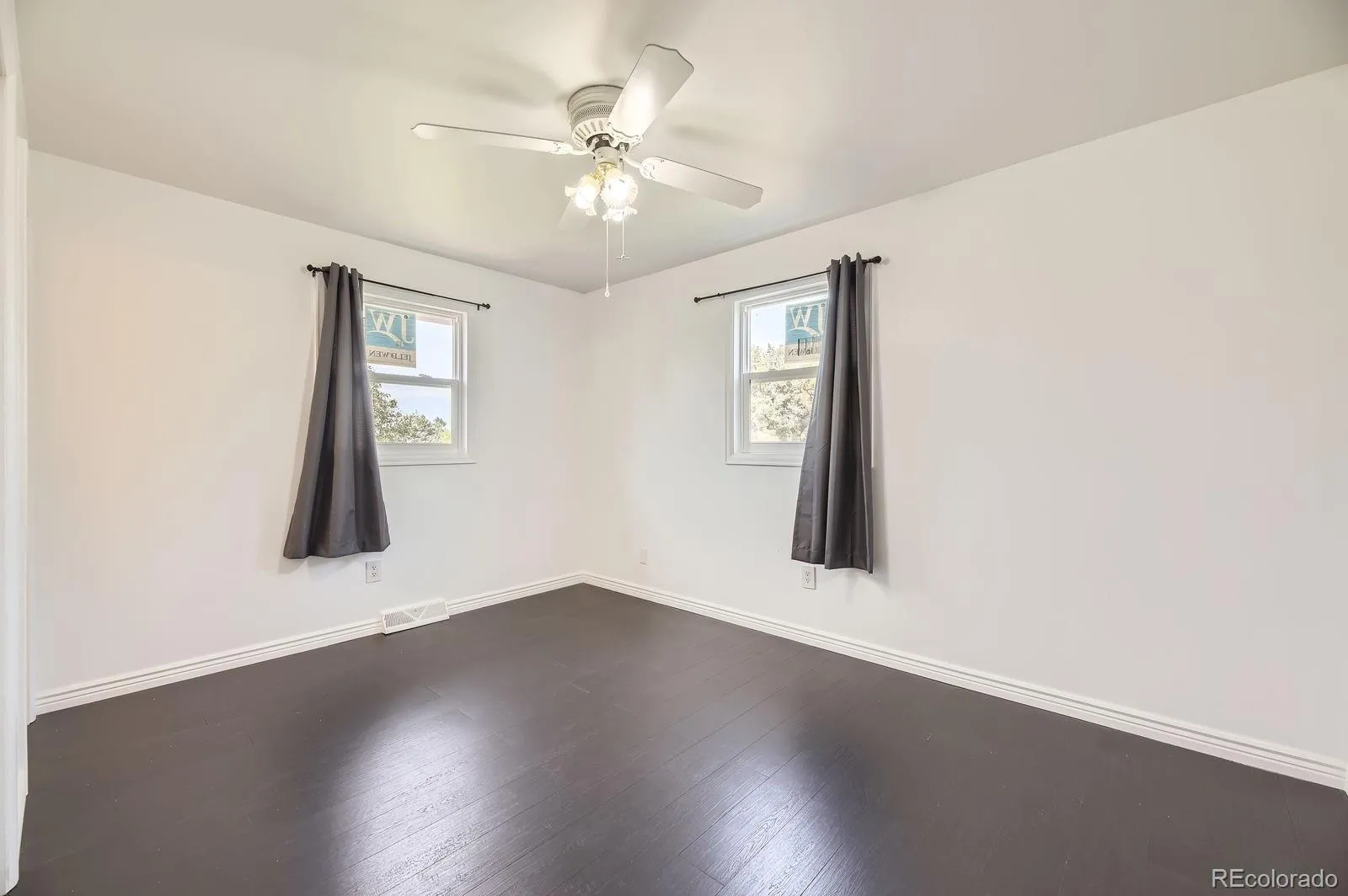 10633 E 6th Place Aurora CO 80010 MLS #REC6023443 05072026021021 1600 15