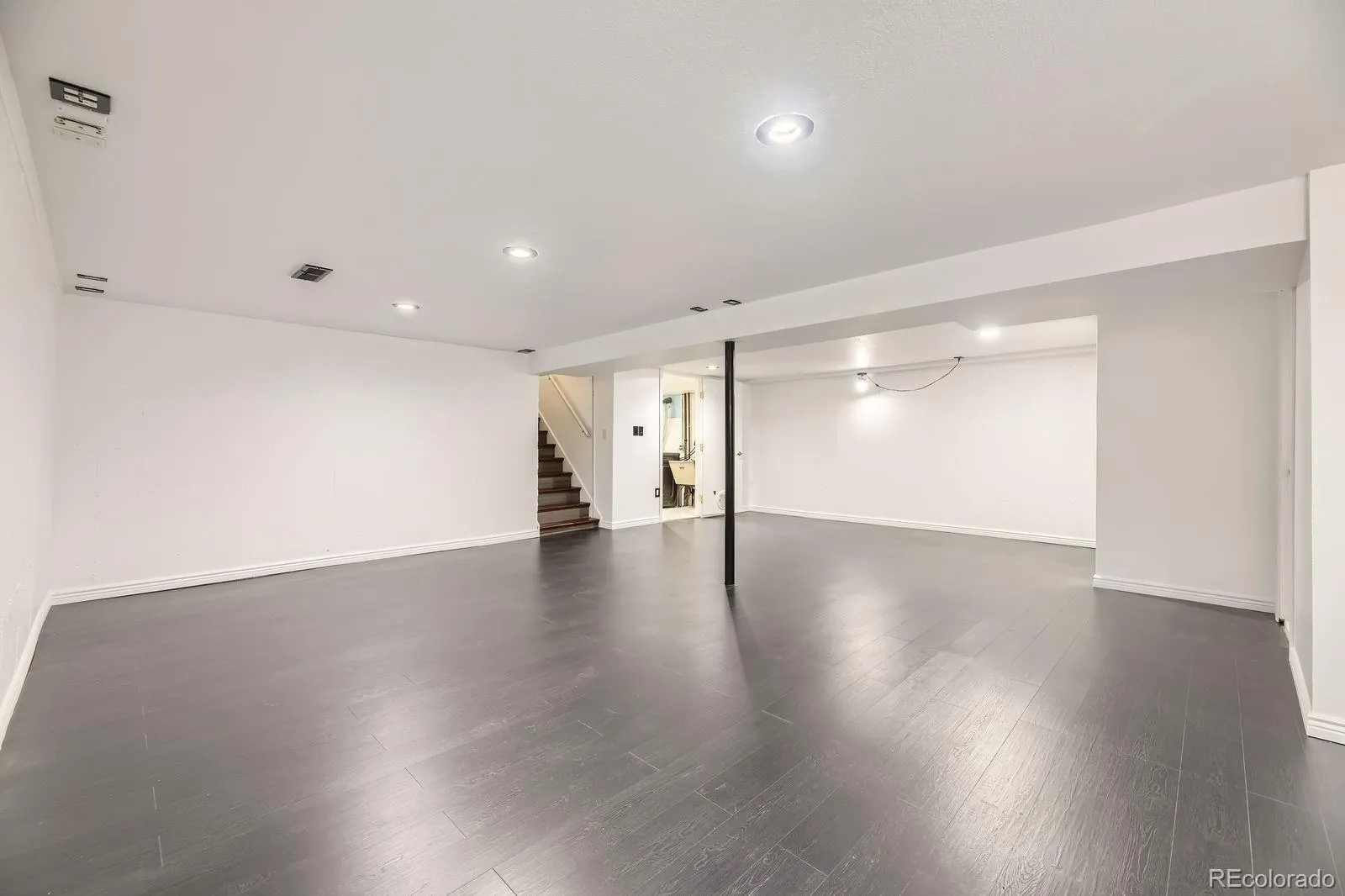 10633 E 6th Place Aurora CO 80010 MLS #REC6023443 05072026021021 1600 18