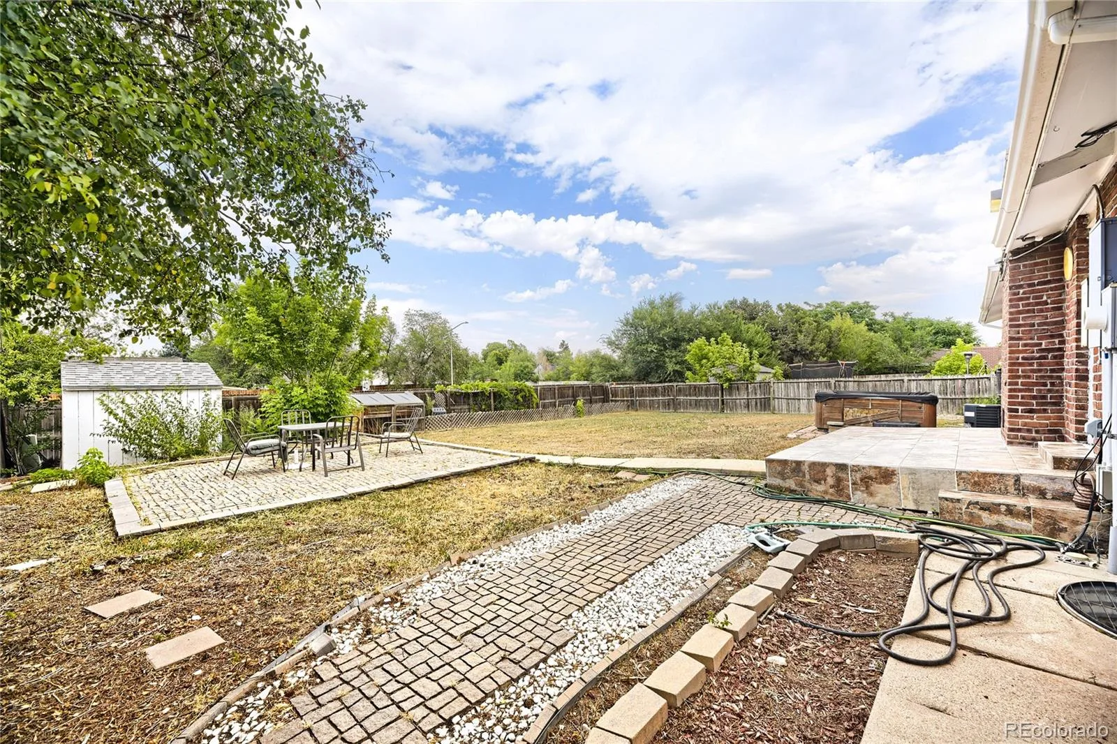 10633 E 6th Place Aurora CO 80010 | MLS #REC6023443 08212026145030 1600 23