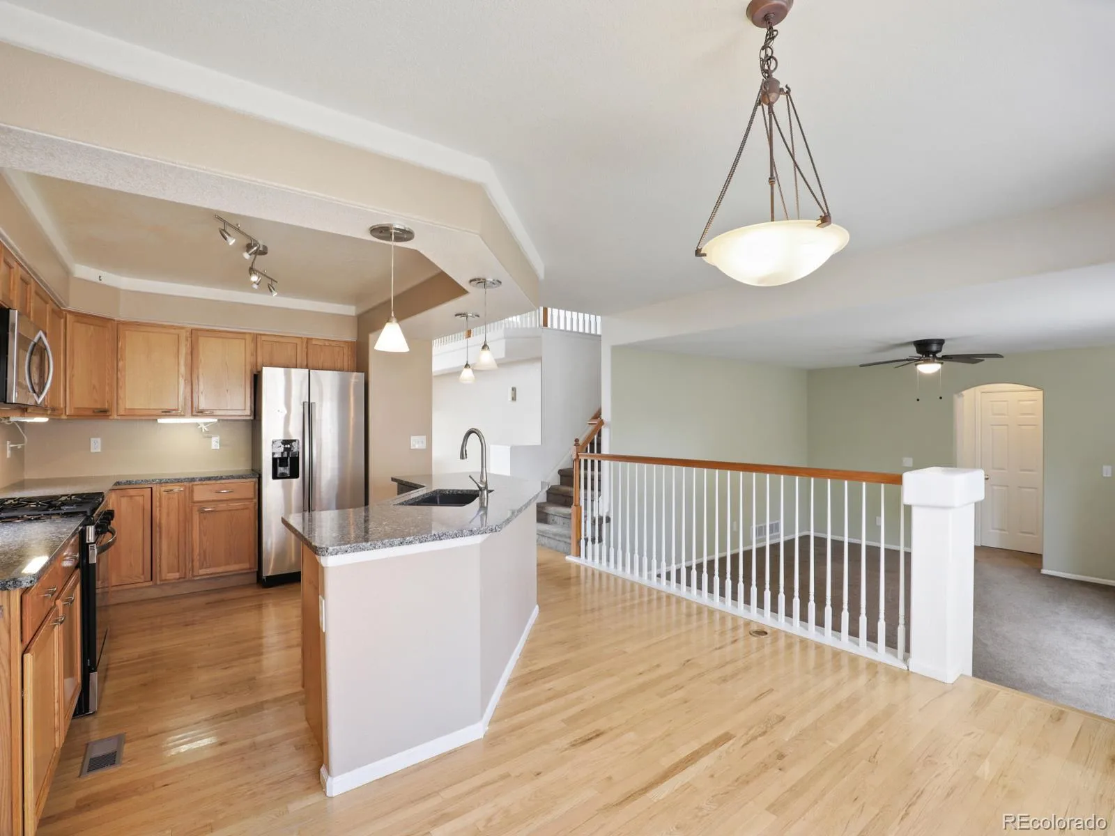 19899 E 41st Avenue Denver CO 80249 | MLS #REC6024231 08122026201945 1600 3