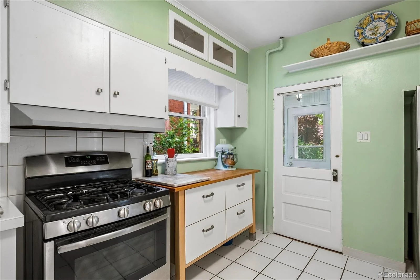 1140 N Emerson Street Denver CO 80218 MLS #REC6024603 06092026015937 1600 10