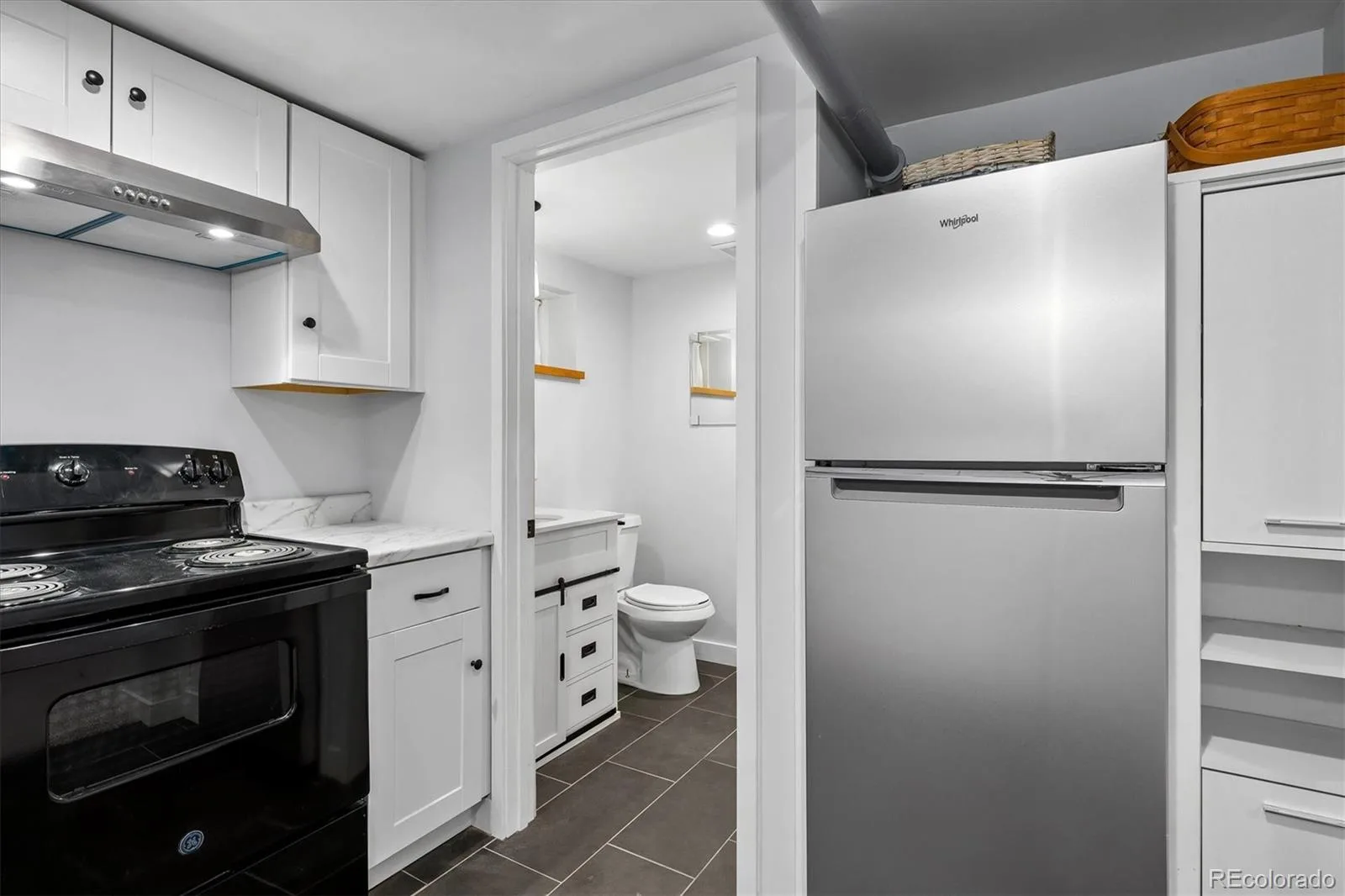 1140 N Emerson Street Denver CO 80218 MLS #REC6024603 06092026015937 1600 29