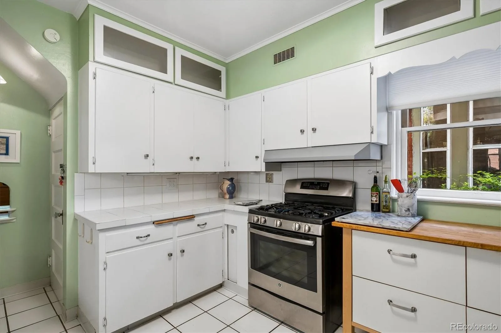 1140 N Emerson Street Denver CO 80218 MLS #REC6024603 06092026015937 1600 8