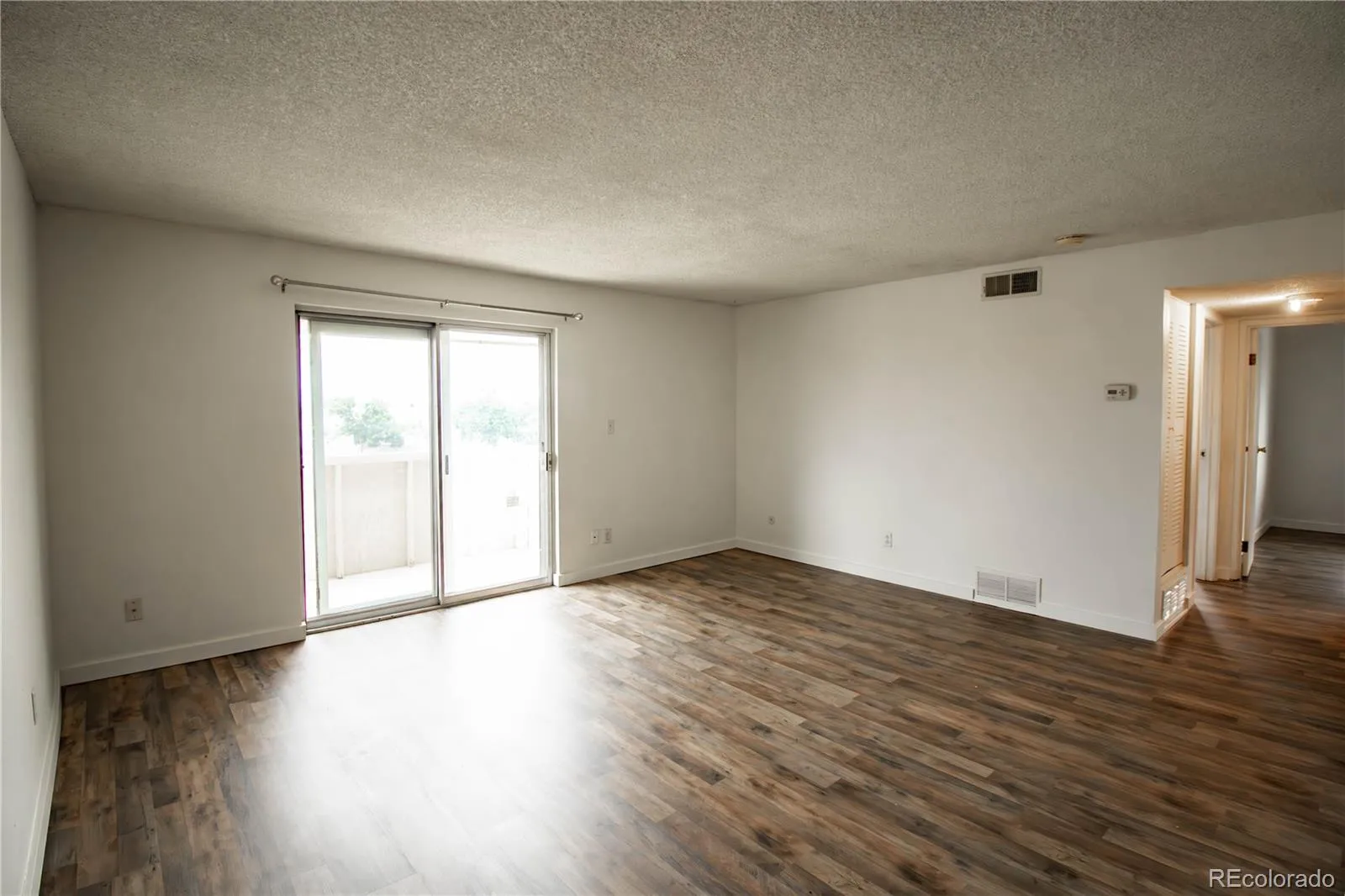 10211 Ura Lane #308 #9 Thornton CO 80260 MLS #REC6024794 04292026205644 1600 0
