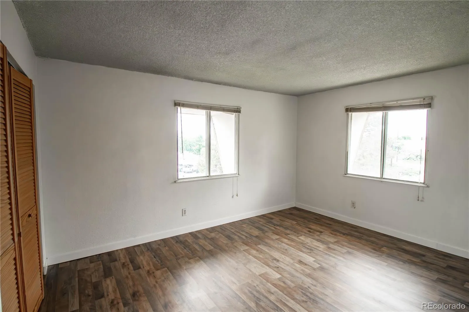10211 Ura Lane #308 #9 Thornton CO 80260 MLS #REC6024794 04292026205644 1600 5