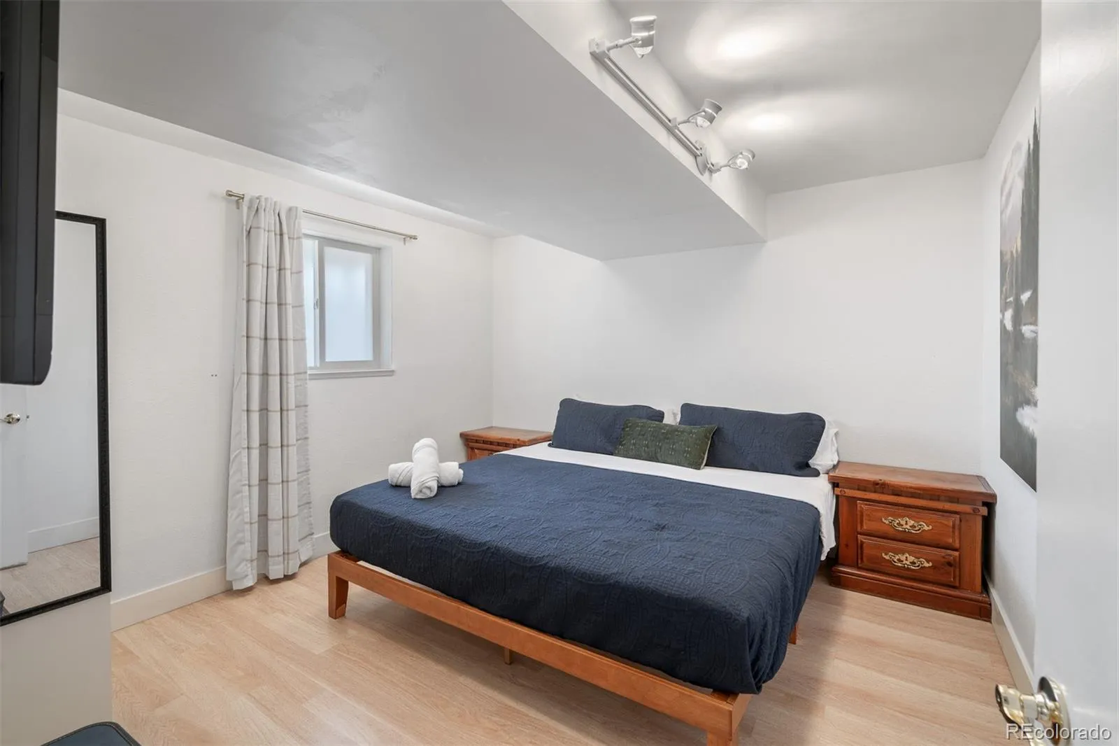 04102026135121 1600 29