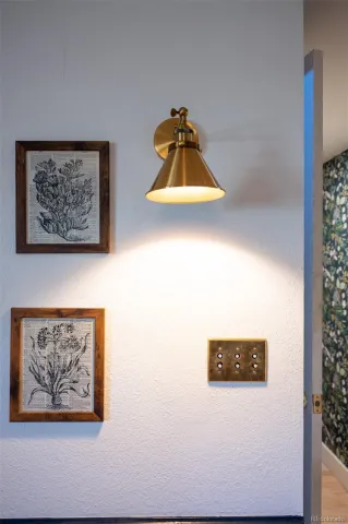 04102026135121 640 21