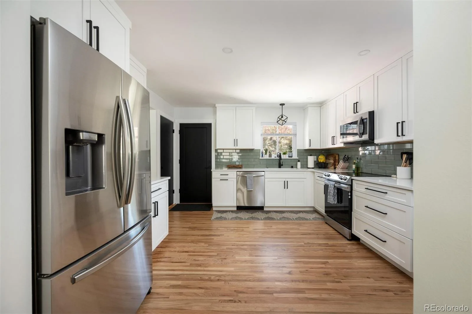11056 W 62nd Avenue Arvada CO 80004 MLS #REC6025017 06172026235941 1600 15