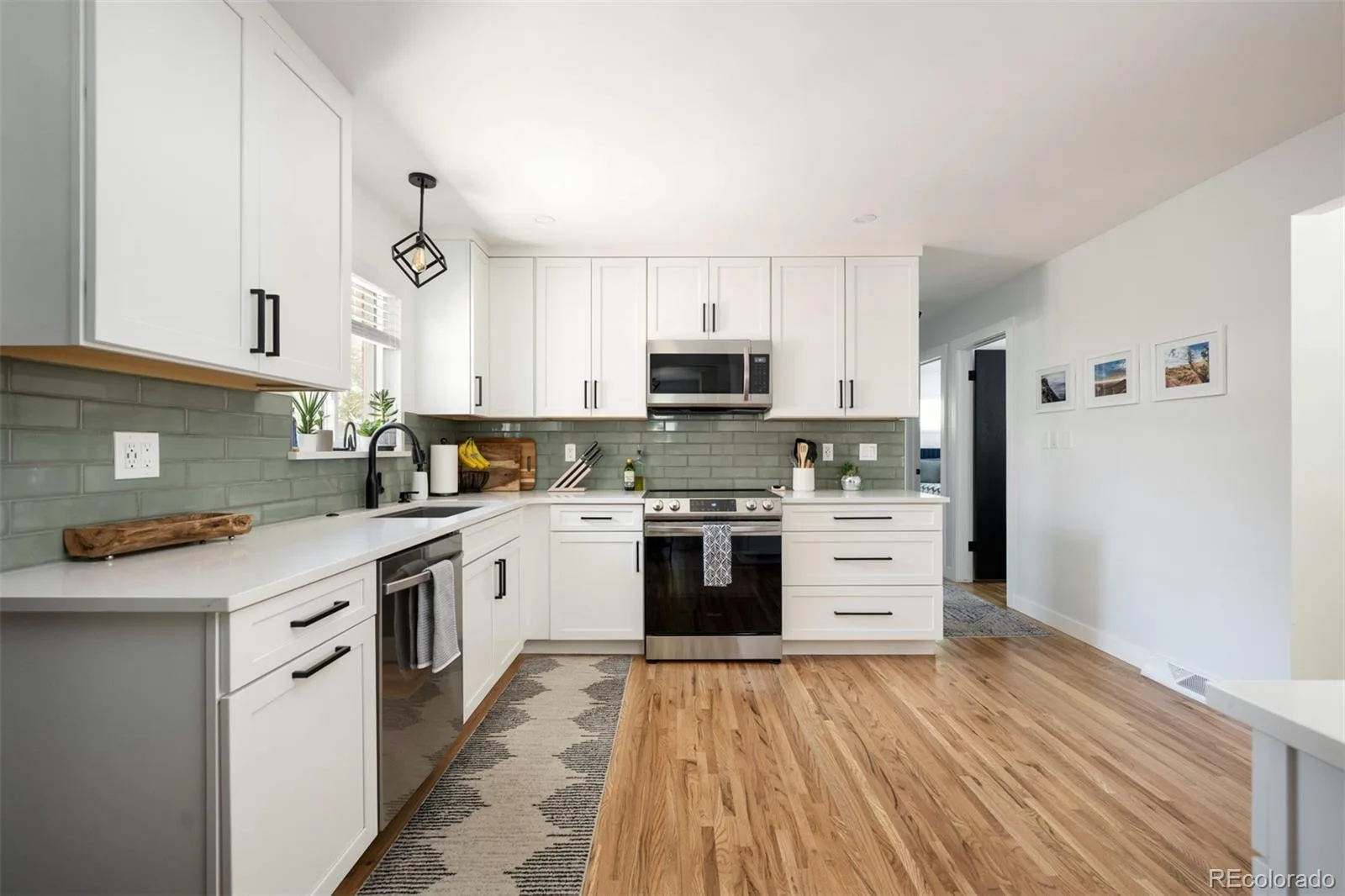 11056 W 62nd Avenue Arvada CO 80004 MLS #REC6025017 06172026235941 1600 16