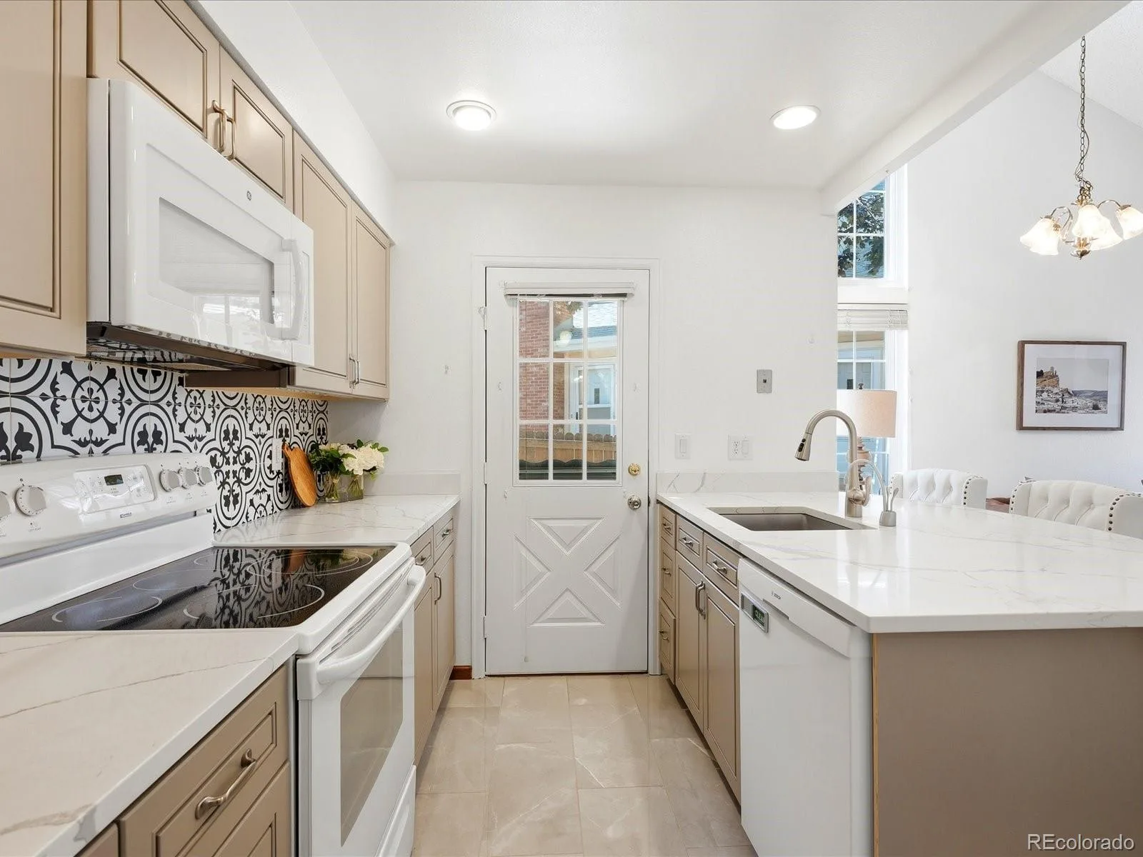 8386 W 87th Drive #A Arvada CO 80005 | MLS #REC6026583 08052026192410 1600 10