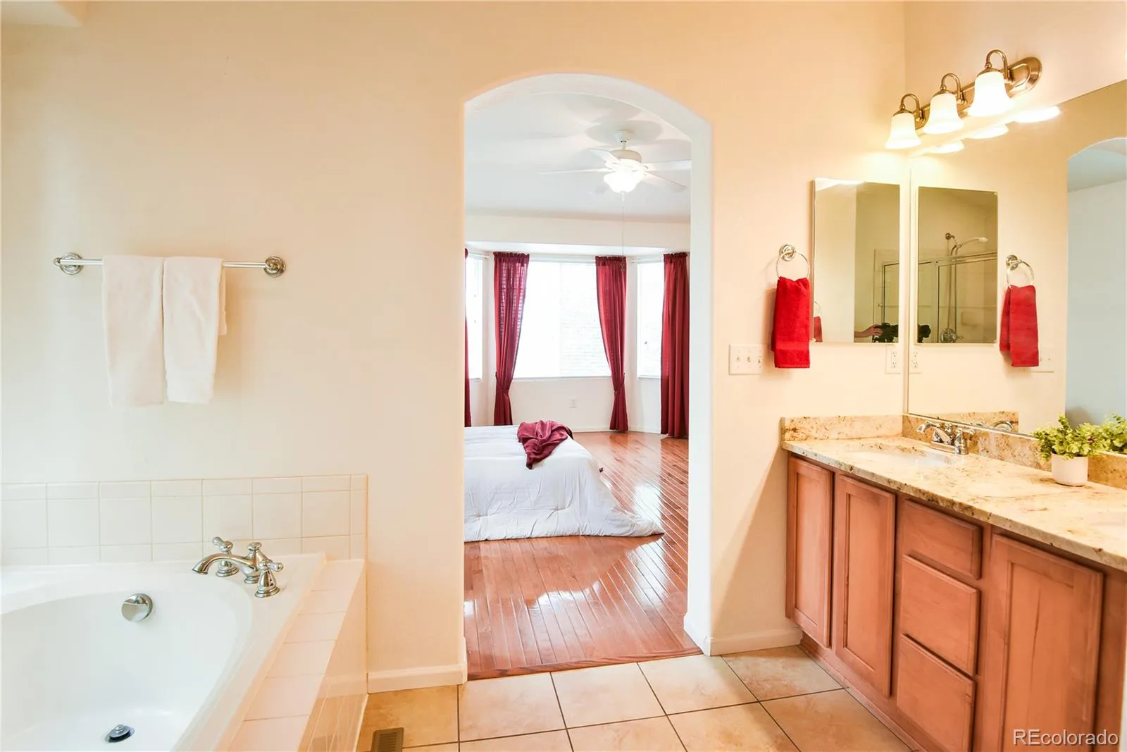 23627 E Bellewood Drive Aurora CO 80016 | MLS #REC6026587 08142026015411 1600 14