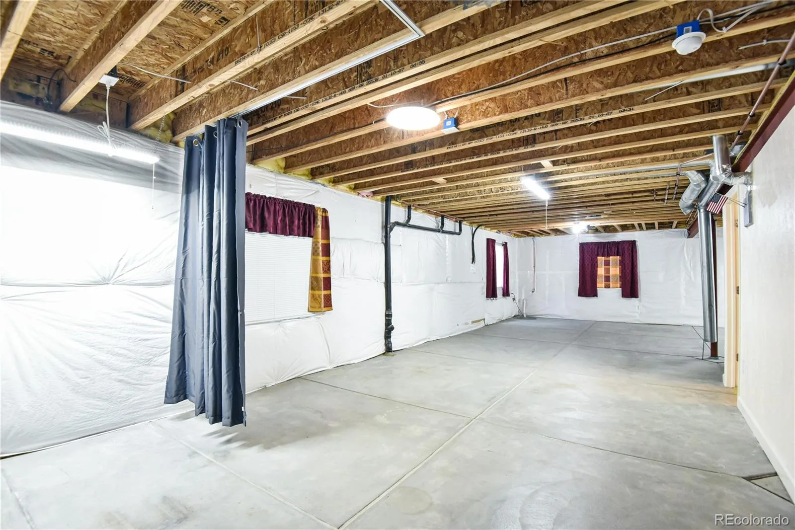 23627 E Bellewood Drive Aurora CO 80016 | MLS #REC6026587 08142026015411 1600 26