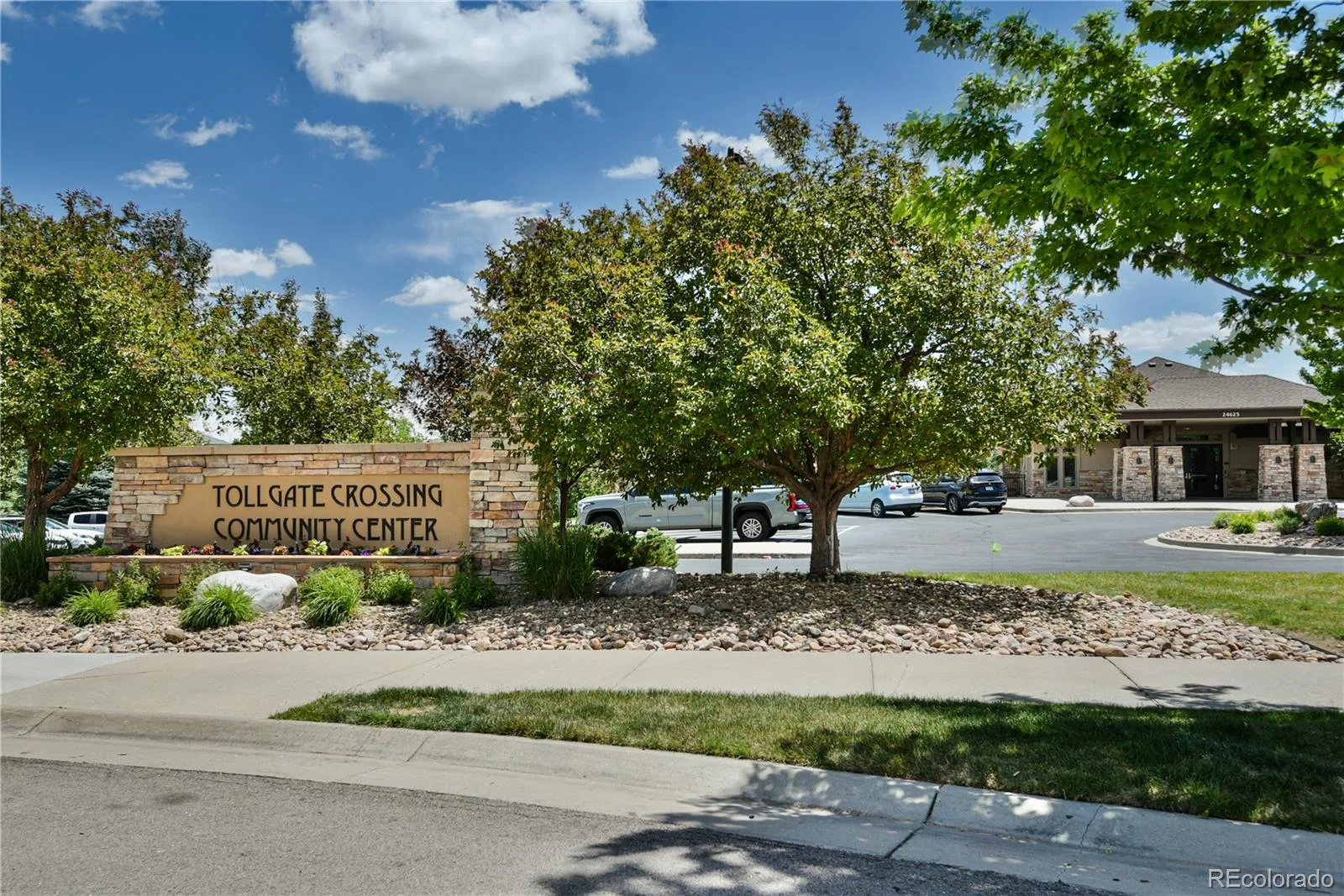 23627 E Bellewood Drive Aurora CO 80016 | MLS #REC6026587 08142026015411 1600 36