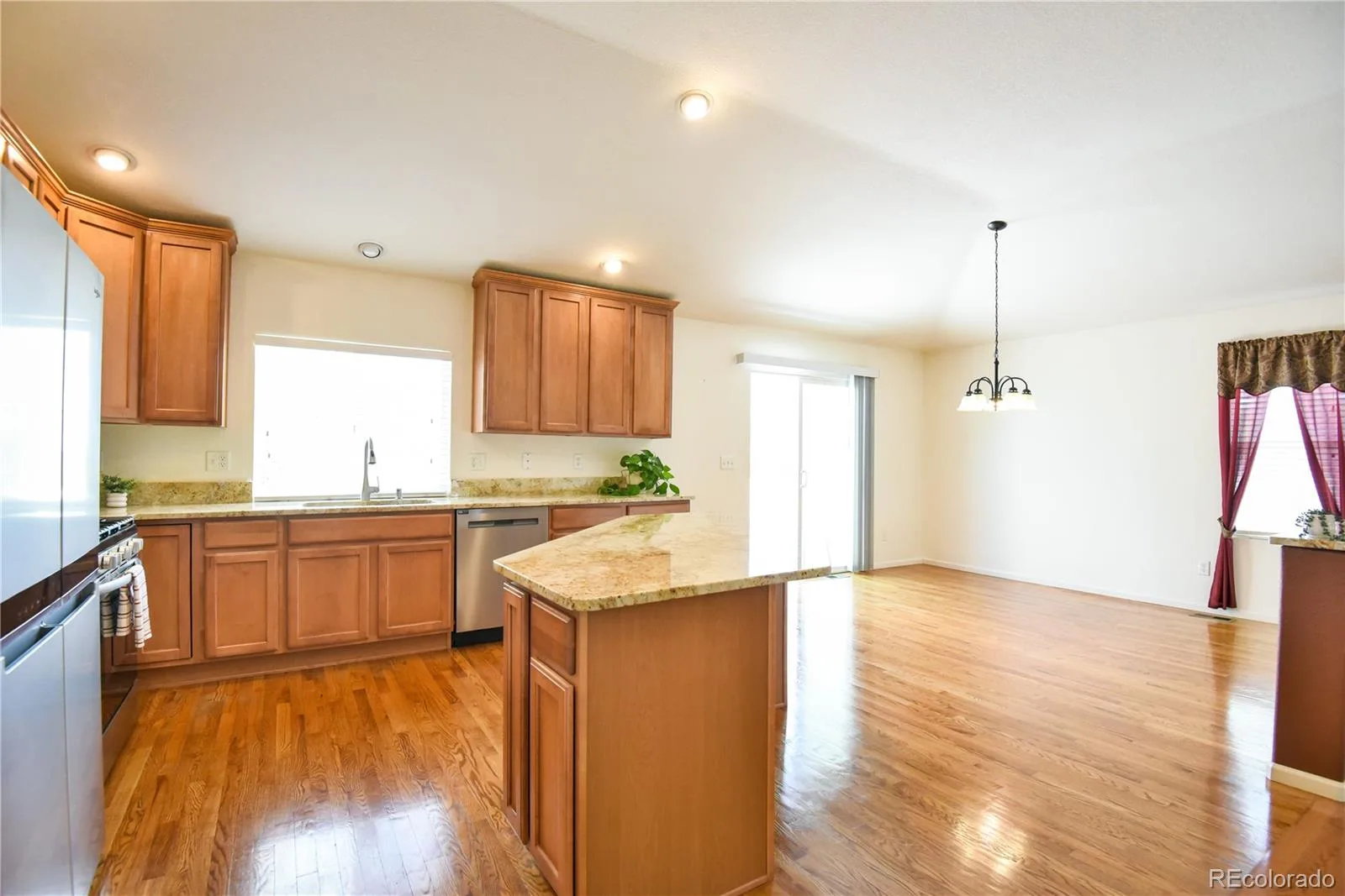 23627 E Bellewood Drive Aurora CO 80016 | MLS #REC6026587 08142026015411 1600 9