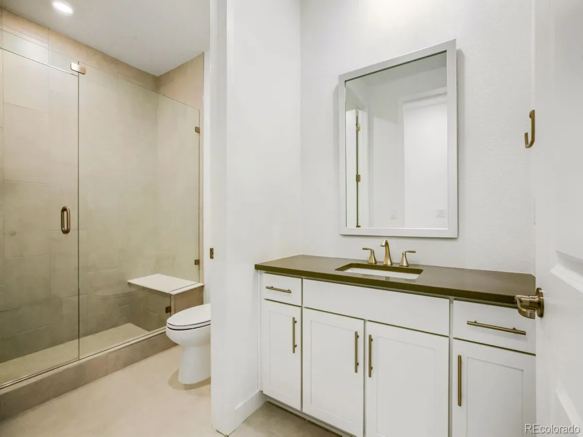 04152026210710 1200 10