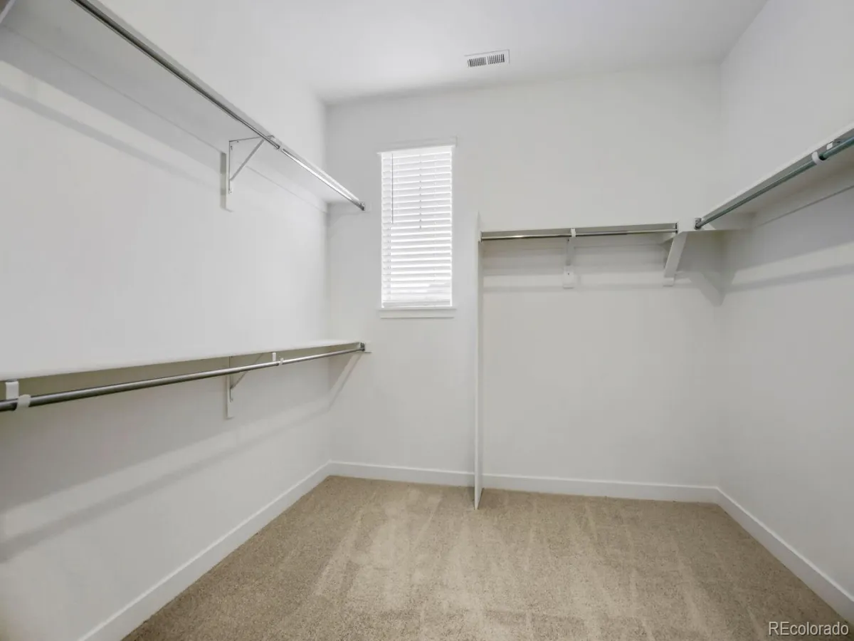 04152026210710 1200 11