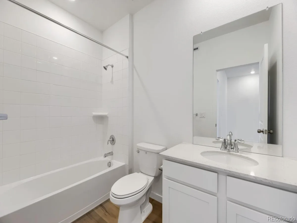 7655 S Mobile Way Centennial CO 80016 | MLS #REC6026861 08052026202922 1200 10