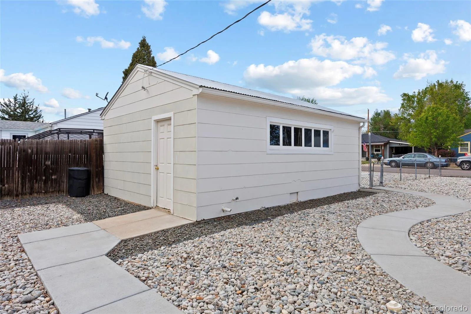 5525 Pierce Court Arvada CO 80002 | MLS #REC6028438 08312026051343 1600 23