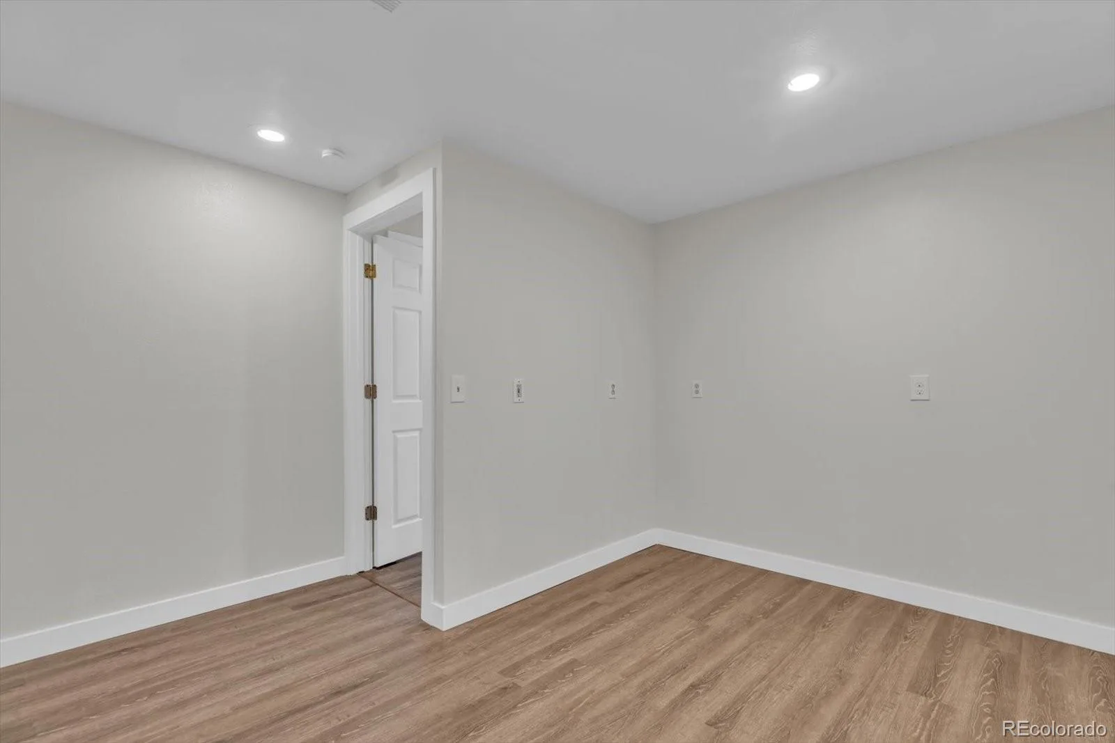 9696 Downing Street Denver CO 80229 | MLS #REC6029210 07072026130303 1600 26