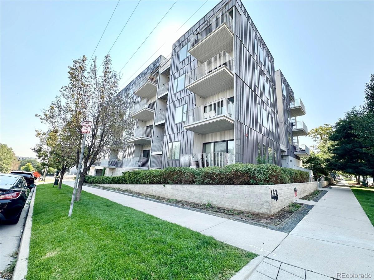 2752 N Clay Street #301 Denver CO 80211 | MLS #REC6029218 MLS #REC6029218 image #0