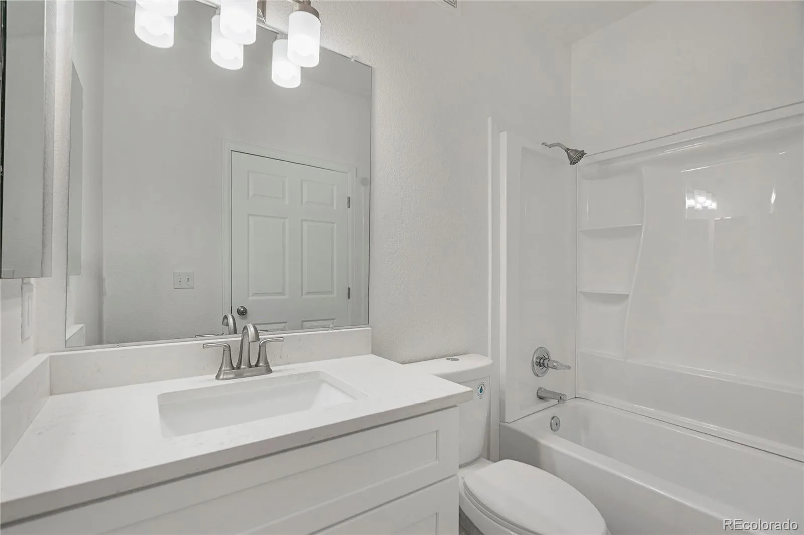 4251 S Blackhawk Circle #3B Aurora CO 80014 | MLS #REC6029683 07222026213813 1600 23