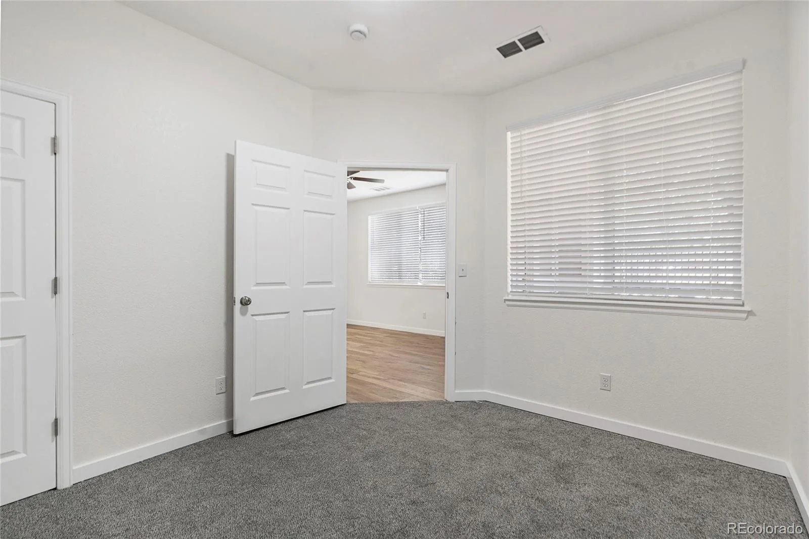 4251 S Blackhawk Circle #3B Aurora CO 80014 | MLS #REC6029683 07222026213813 1600 24