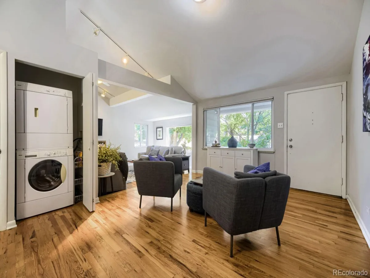 3400 E Nielsen Lane Denver CO 80210 MLS #REC6030465 06232026005222 1200 3