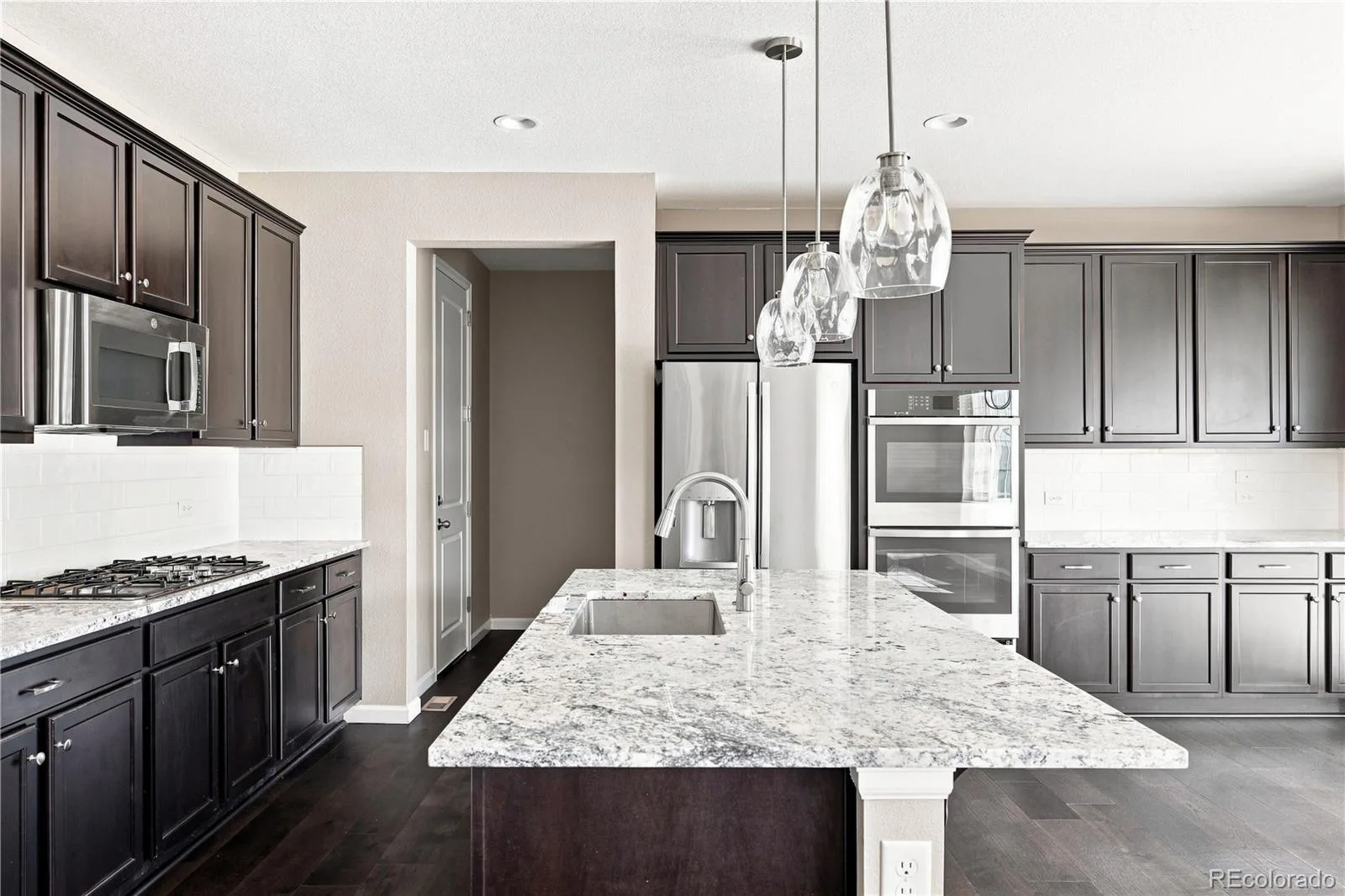 27746 E Frost Place Aurora CO 80016 | MLS #REC6031180 08202026030445 1600 16