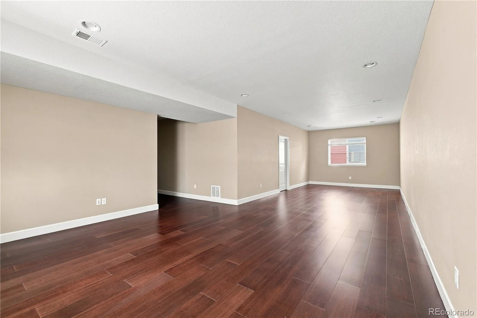 27746 E Frost Place Aurora CO 80016 | MLS #REC6031180 08202026030445 1600 32