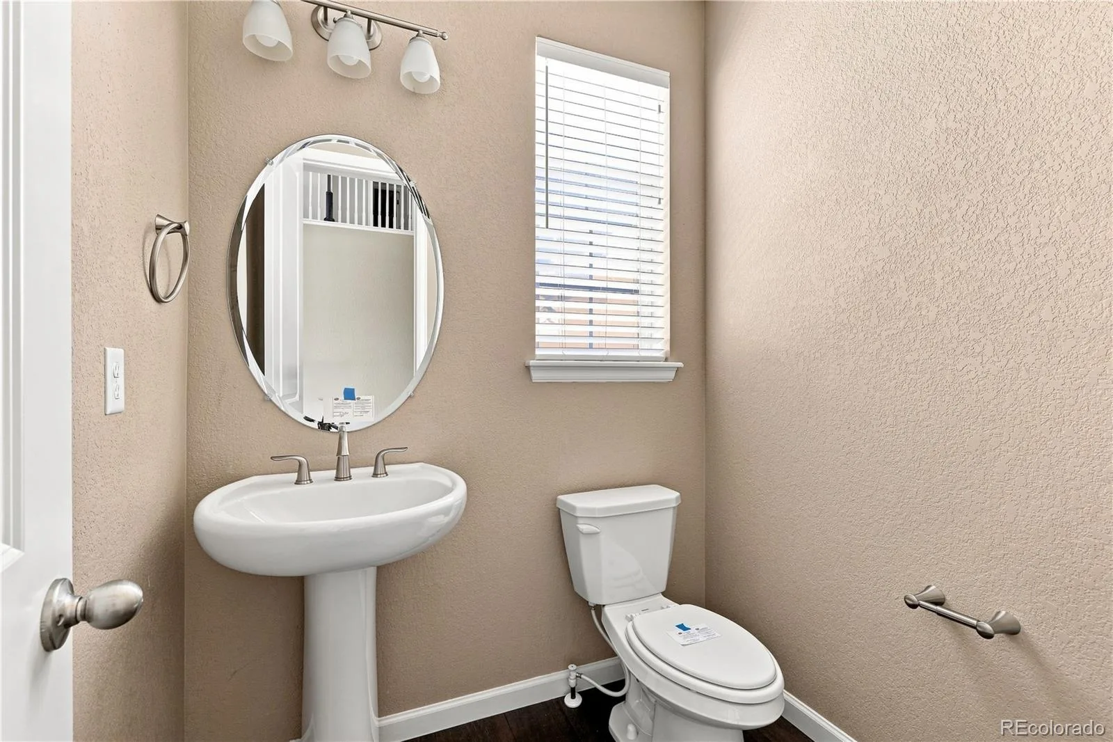 27746 E Frost Place Aurora CO 80016 | MLS #REC6031180 08202026030445 1600 8