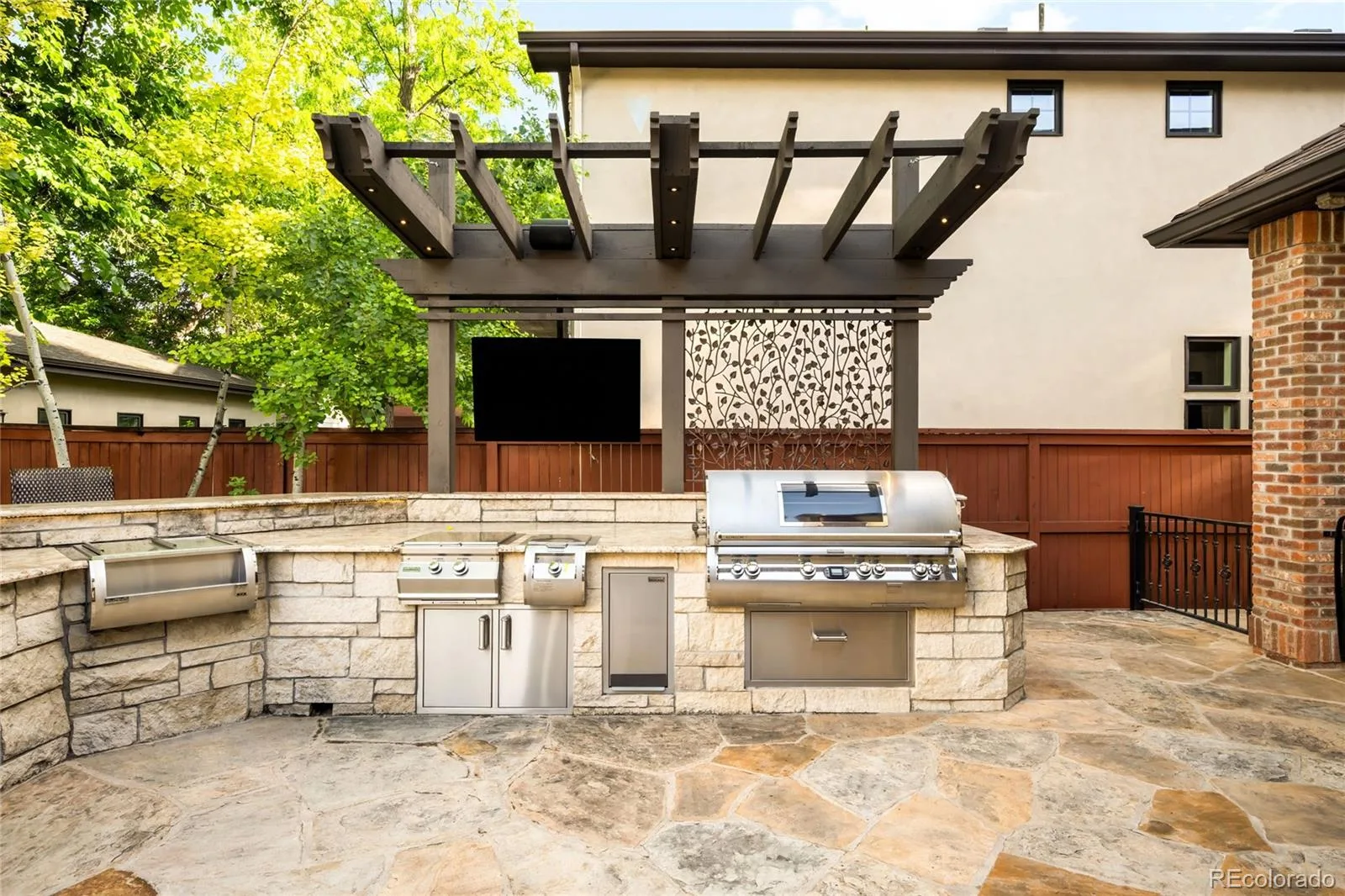 2534 S Saint Paul Street Denver CO 80210 MLS #REC6032011 06122026215644 1600 19