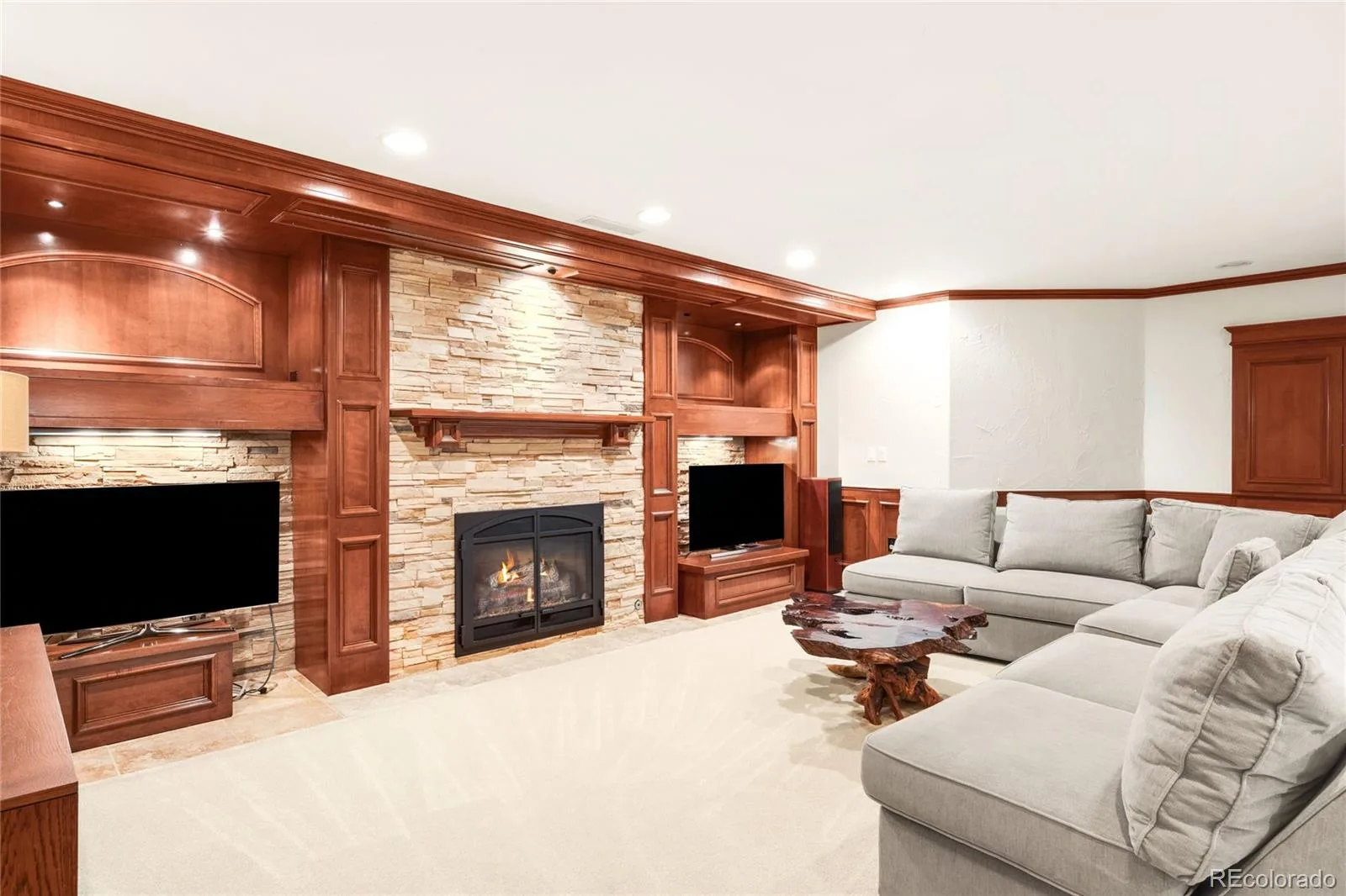 2534 S Saint Paul Street Denver CO 80210 MLS #REC6032011 06122026215644 1600 31
