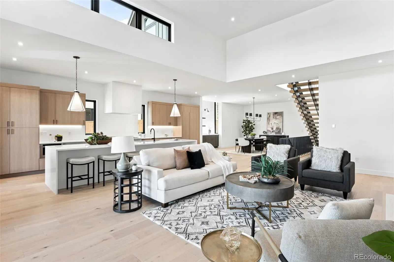 03232026193535 1600 23