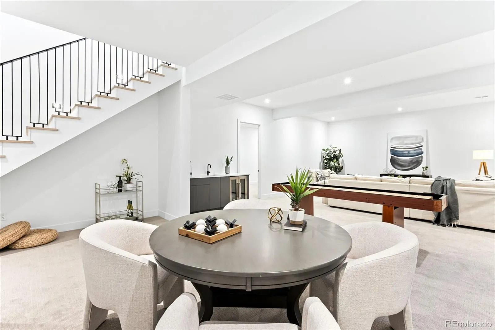 03232026193535 1600 33