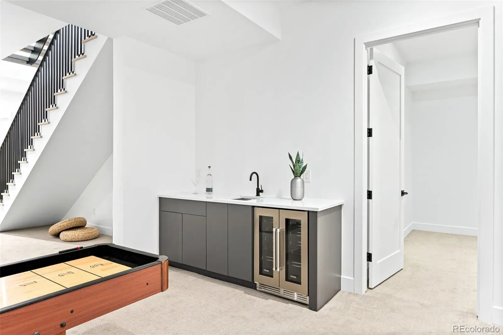 03232026193535 1600 34